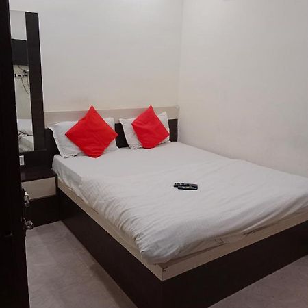 Hotel Nahta Palace Ujjain Zewnętrze zdjęcie